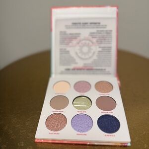 Morphe Pulp Fantasy Eyeshadow Palette NIB